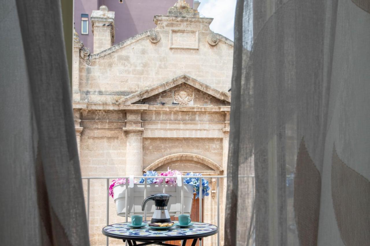 La Finestra Su Santa Lucia Monopoli Exterior foto